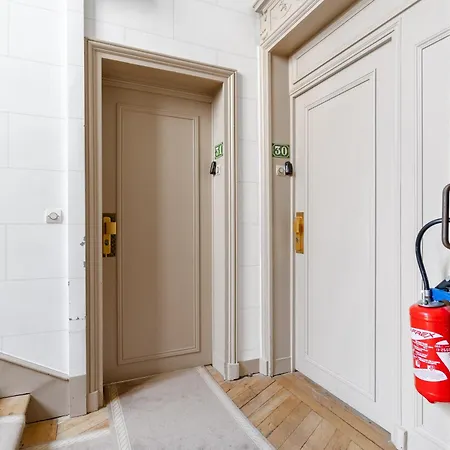 Le Marceau - Passy Tour Eiffel A Pied- 4 Personnes - Logement Entierement Climatise Appartamento *
