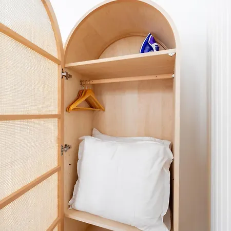Apartment Le Marceau - Passy Tour Eiffel A Pied- 4 Personnes - Logement Entierement Climatise *