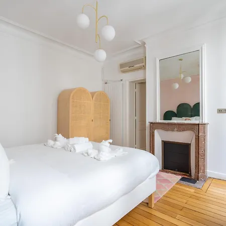 Le Marceau - Passy Tour Eiffel A Pied- 4 Personnes - Logement Entierement Climatise Appartamento *